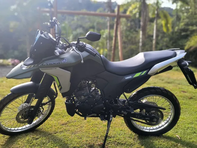 XTZ Lander 250.