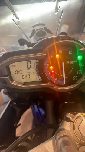 TIGER 800 Novinha tudo revisada