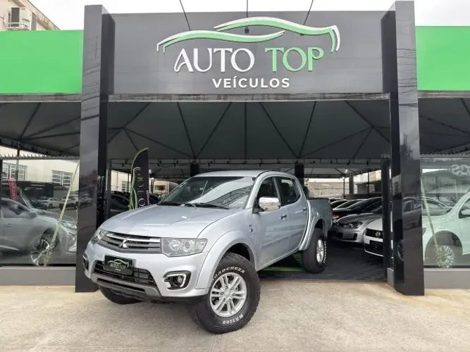 Mitsubishi L200 Triton HPE 3.2 CD TB Int.diesel AUT 2015