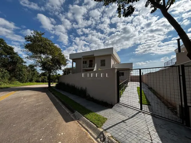 Casa à venda em Sorocaba, Condomínio Campos do Conde, com 3 suítes, com 194.9 m²