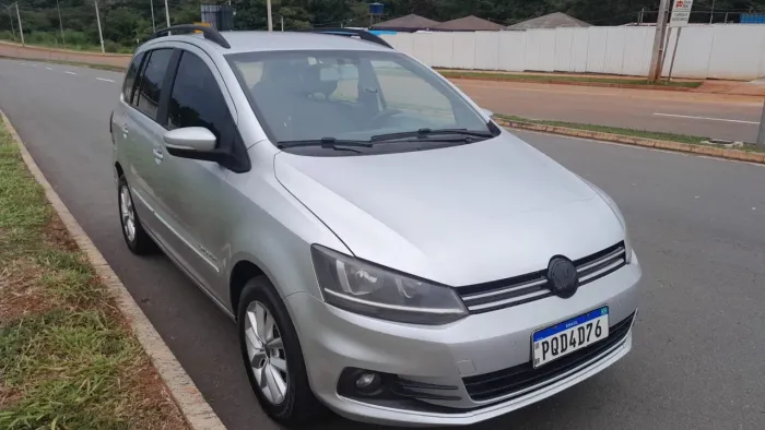 Volkswagen Spacefox Comf. I Motion 1.6 Flex 8V 5P 2015
