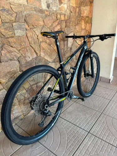 Bike Caloi Black Burn 29