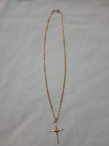 Vendo cordão romannel