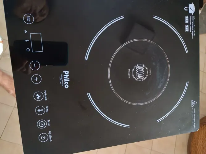 Fogão de indução semi novo marca Philco uma boca