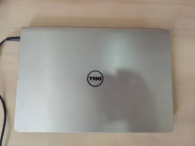 Notebook Dell Inspiron 15 processador i7 128SSD 4GB ram