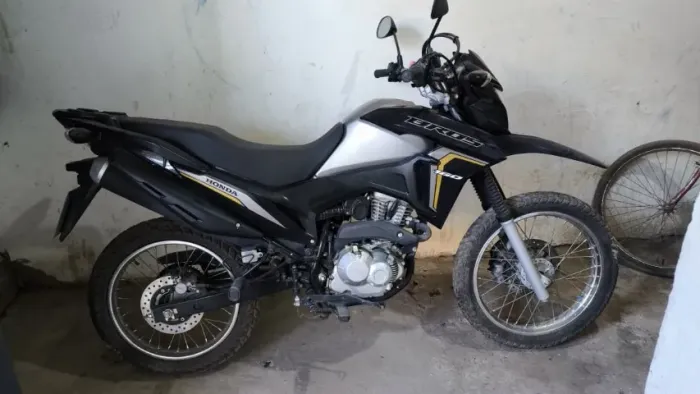 Moto Honda 160 Bros partida elétrica