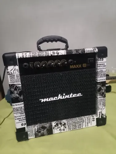 Caixa de som Amplificador Mackintec Maxx 15