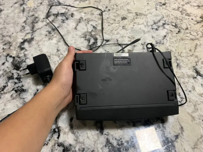 Microfone sem fio AkG