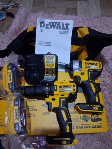 Kit parafusadeira dewalt 20v