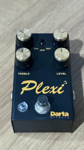 Pedal de drive e distorção Plexi 3 da Darta Marshall