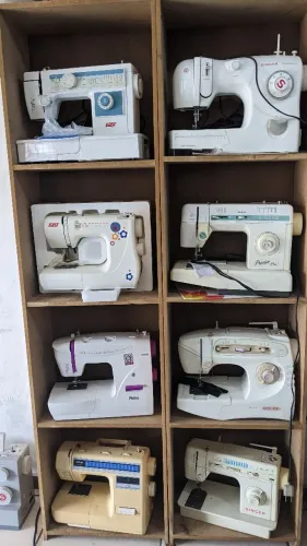 Máquinas de costura Singer a partir de 500 reais 