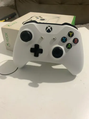 Vendo controle original Sem Fio Xbox One S