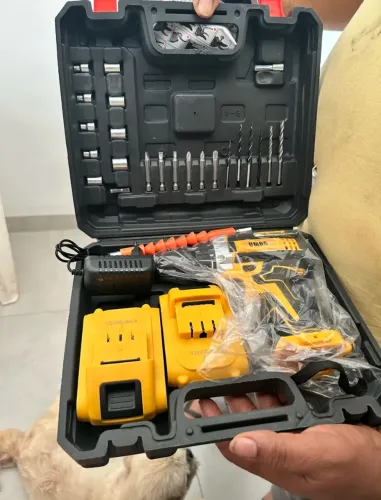Furadeira Parafusadeira de 48V Mackie Ferramentas com 2 Baterias e Maleta