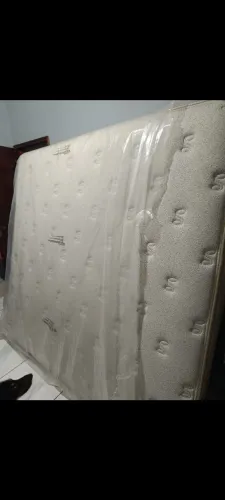 Colchão King size MAXSPRIN