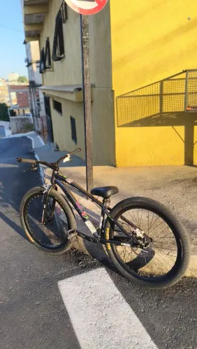 Absolute brutos pro 