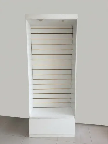 Armário com iluminação e gaveta