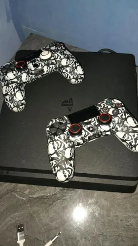 VENDO PS4 - NOVO PRA VENDER LOGO!