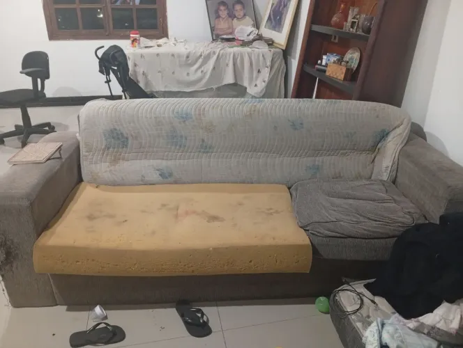 Sofá para doação
