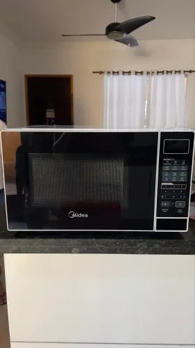 Microondas Midea 20litros 220volts