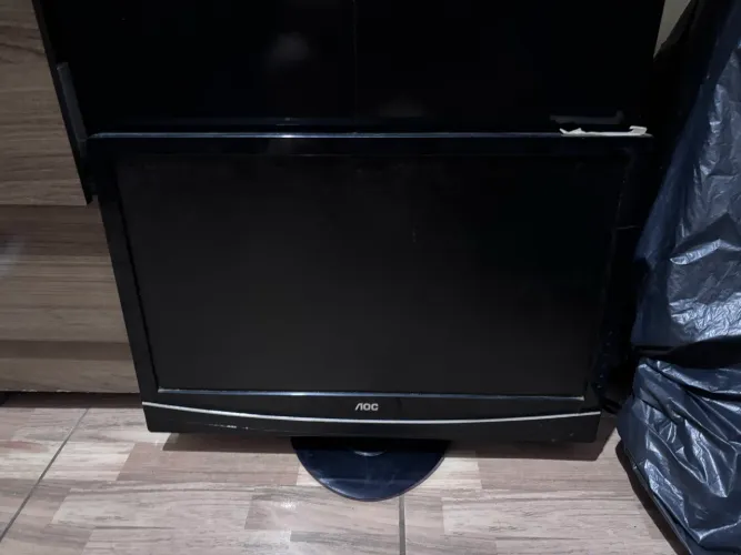 TV/monitor AOC LED 24 POLEGADAS