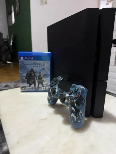 PS4