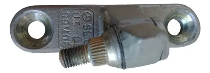 Dobradiça Porta Traseira Esquerda Mercedes Classe A 