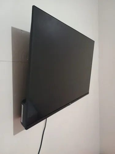 Vendo teve zerada TCL 32 nova Android valor 650