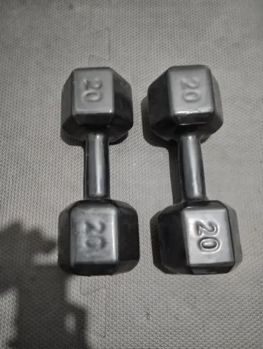 Kit Halteres emborrachado 20 kg, Total 40 kg.