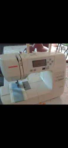 Máquina de costura Janome 