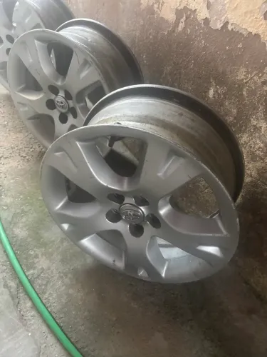 Roda de liga leve aro 16 do corolla