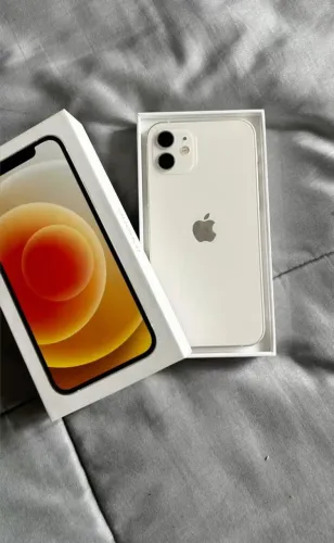 iPhone 12 novo! 
