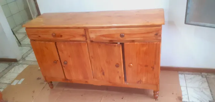Balcão de Pinus Antigo reformado