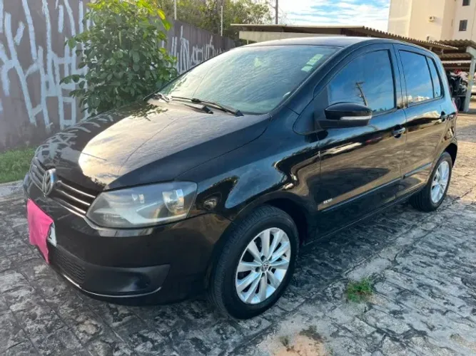 Volkswagen Fox 1.0 MI Total Flex 8V 5P 2010