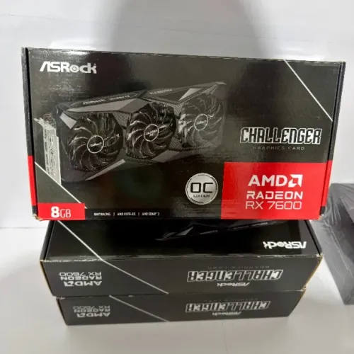 (lacrado) Placa de Vídeo ASRock RX 7600 Challenger PRO OC AMD Radeon 8GB Triple Fan