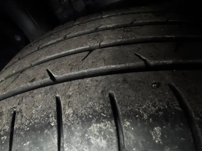 Pneu Dunlop SP Sport Maxx 050+ (lote 4 pneus)