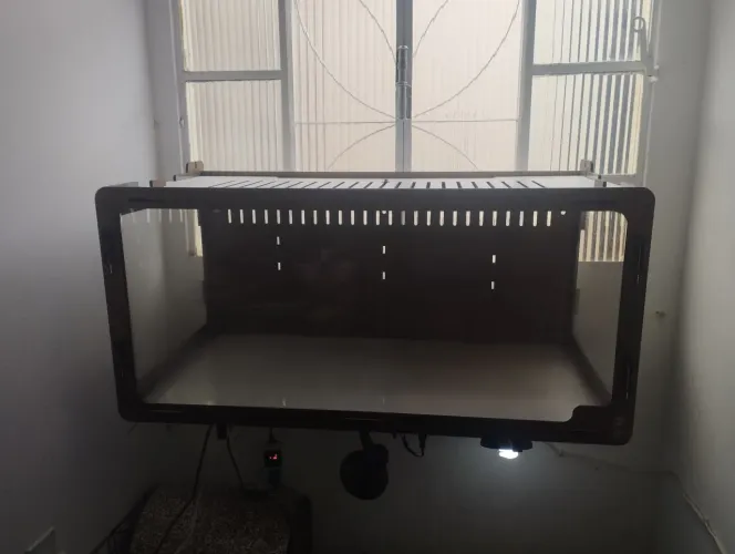 Terrário Mdf e acrílico