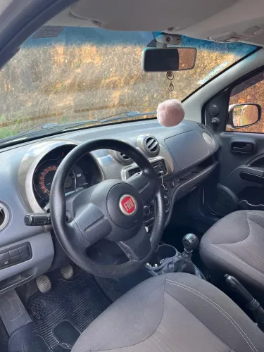 Fiat Uno WAY Celeb. 1.0 EVO Fire Flex 8V 5P 2012