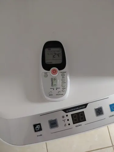 Ar-condicionado Midea portátil