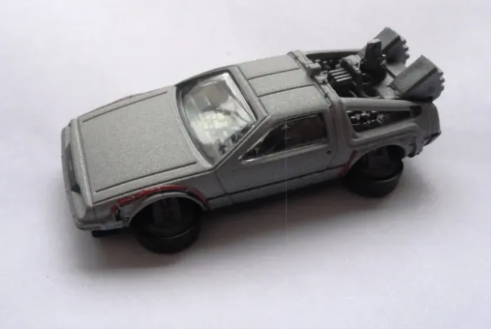 hot wheels delorean back to the future time machine hover mode