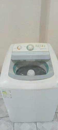 Maquina de lavar roupa.