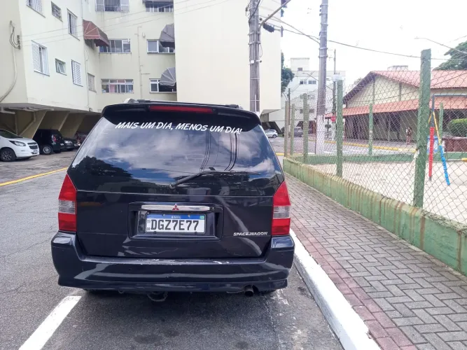 Mitsubishi Grandis 2.4 16V 163cv 5P Aut. 2003