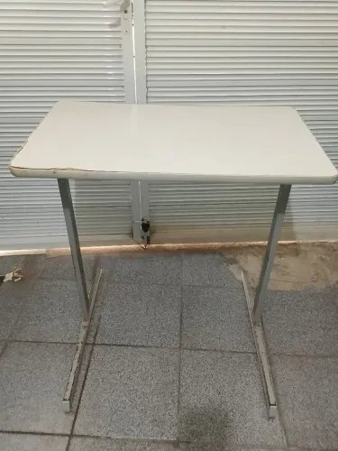 Mesa para máquina costura Singer Star