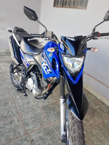 Moto Yamaha XTZ 150 Crosser Z
