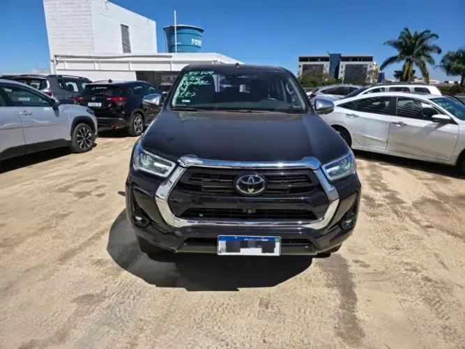 Toyota Hilux CD SRX 4X4 2.8 TDI 16V Diesel Aut. 2022