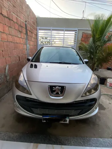 Peugeot 207 Sedan Passion XS 1.6 Flex 16V 4P AUT 2010