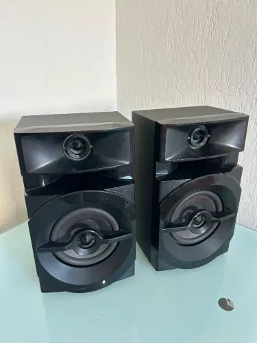 Par de caixas de som Panasonic 125w rms