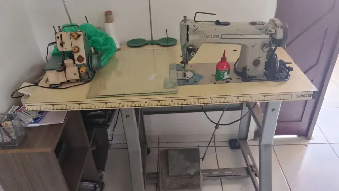 Máquina de costura