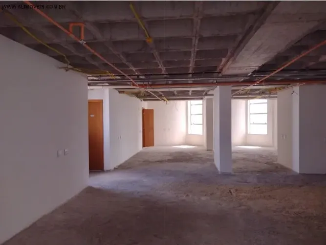 VENDO Sala no Caminho das Árvores, com 232,66m², próximo ao Salvador Shopping, com Banheir