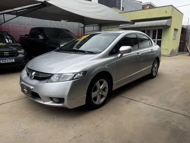 Honda Civic Sedan LXS 1.8/1.8 Flex 16V Aut. 4P 2009