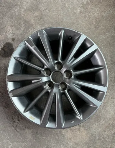 Roda Corolla 2016 aro 16 original Toyota